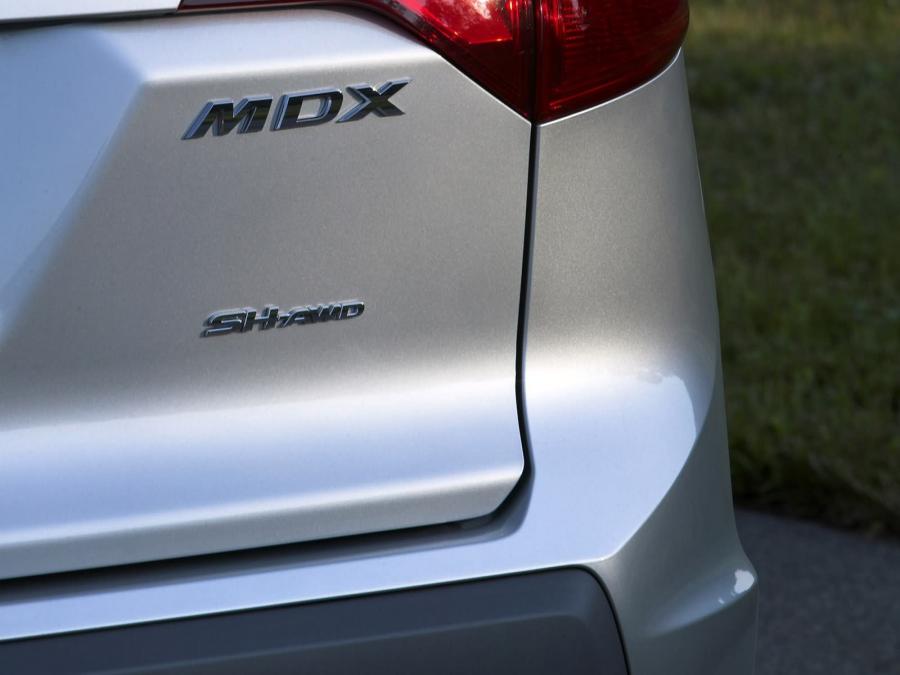 Детали экстерьера Acura MDX (YD2) 2006 года  (фото 91 из 126)